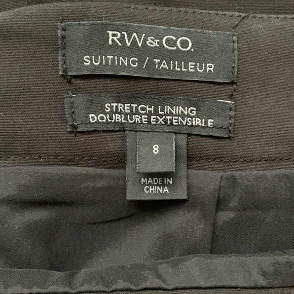 Black pencil skirt - Picture 3 of 3